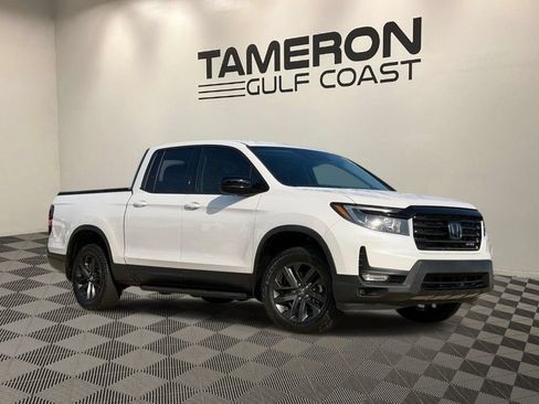 Used 2023 Honda Ridgeline Sport image 1