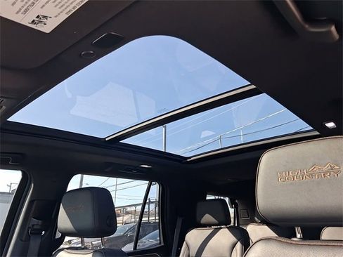 Used 2024 Chevrolet Tahoe High Country image 19