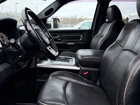 Used 2017 RAM 1500 Limited image 15