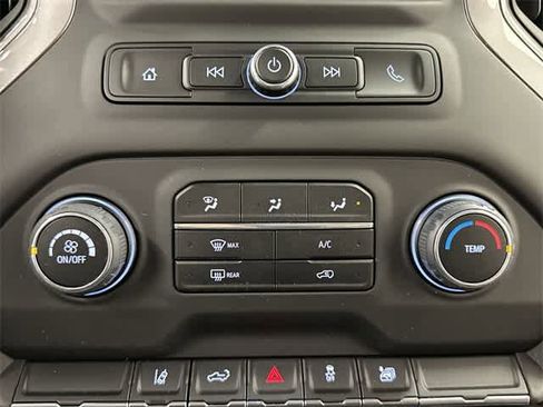 Used 2024 Chevrolet Silverado 2500 Custom w/ Custom Convenience Package image 14