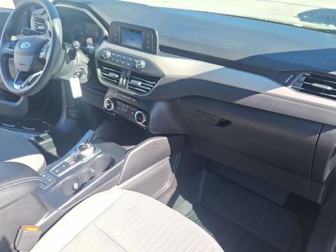 Used 2022 Ford Escape S AWD/4WD image 17