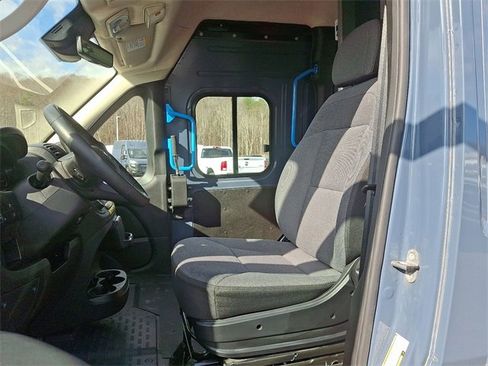 Used 2024 RAM ProMaster 3500 image 13