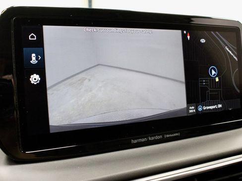 Used 2022 Hyundai Santa Fe SEL w/ Convenience + Premium Package FWD image 2