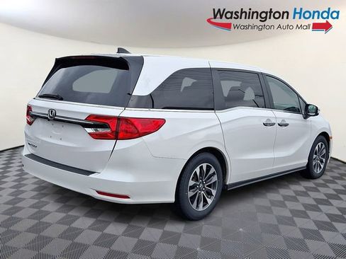 Certified 2024 Honda Odyssey EX-L image 6
