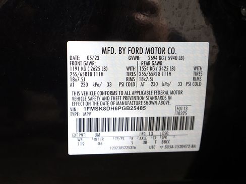 Used 2023 Ford Explorer XLT AWD/4WD image 54