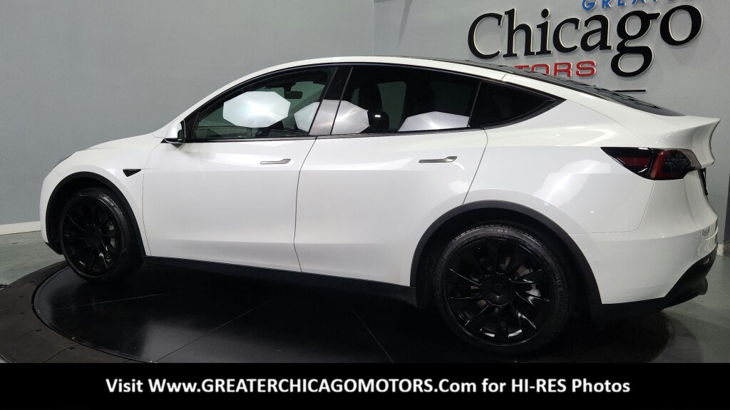 Used 2022 Tesla Model Y Long Range AWD/4WD image 9