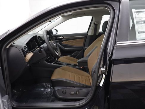 New 2026 Volkswagen Jetta SEL FWD image 6