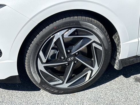 New 2026 Hyundai Sonata SEL AWD/4WD image 17