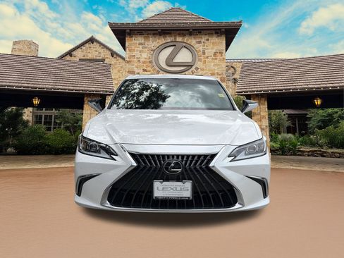 Certified 2024 Lexus ES 300h w/ Technology Package FWD image 27