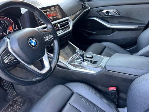 Used 2020 BMW 330i Sedan w/ Convenience Package RWD image 13