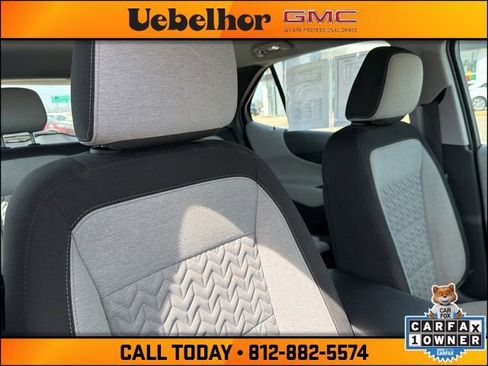 Used 2023 Chevrolet Equinox LS w/ Driver Confidence II Package image 4