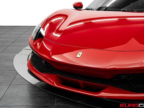 Used 2023 Ferrari 296 GTB RWD image 12