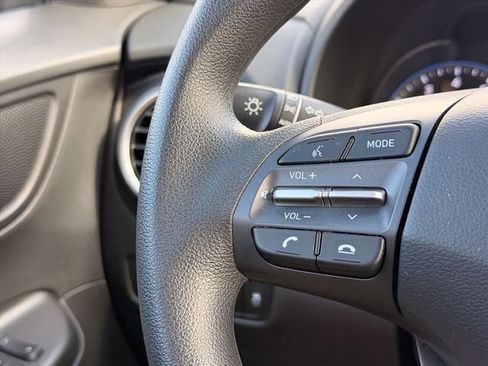 Used 2021 Hyundai Kona SE AWD/4WD image 14