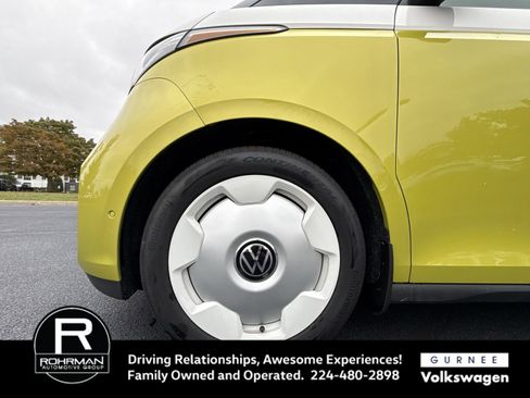 New 2025 Volkswagen ID. Buzz 1st Edition image 11