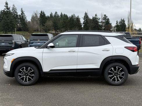 New 2026 Chevrolet TrailBlazer ACTIV w/ Convenience Package image 2