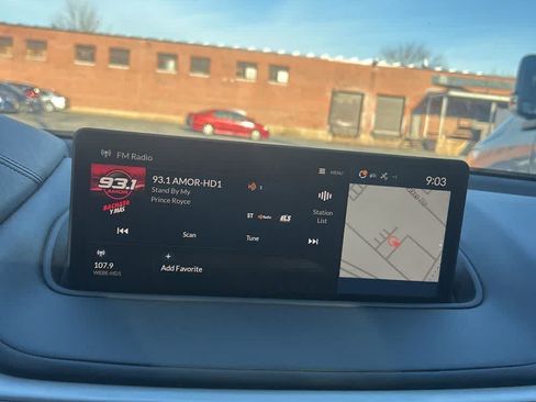 Used 2023 Acura MDX SH-AWD w/ Technology Package image 22