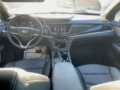 Used 2025 Cadillac XT6 Premium Luxury w/ LPO, Floor Liner Package image 21