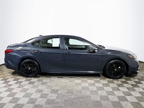 Certified 2025 Toyota Camry SE image 9