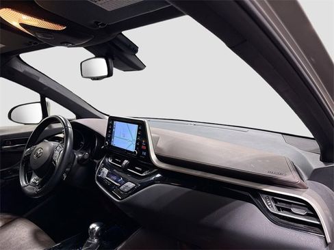 Used 2019 Toyota C-HR Limited image 25