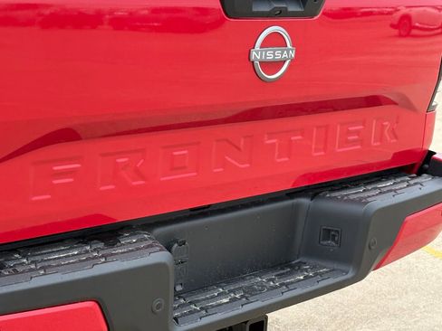 New 2026 Nissan Frontier SV RWD image 8