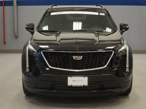 Used 2023 Cadillac XT4 Sport image 9