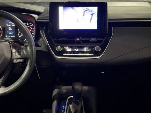 Used 2024 Toyota Corolla LE image 23