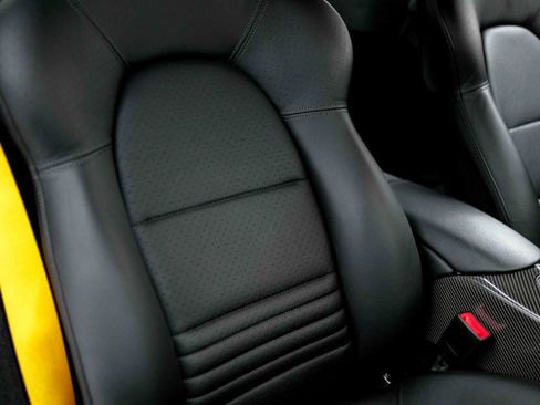 Used 2002 Porsche 911 GT2 RWD image 59