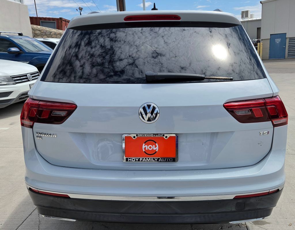 Used 2018 Volkswagen Tiguan SE FWD image 8