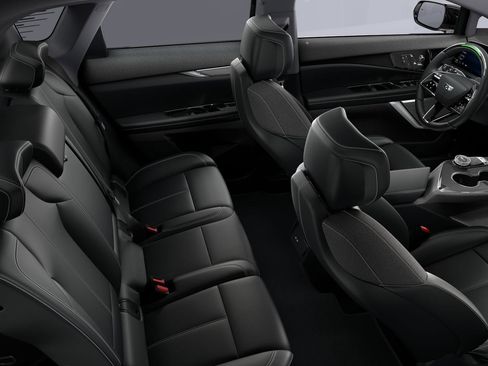 New 2025 Cadillac Optiq Sport 1 image 48