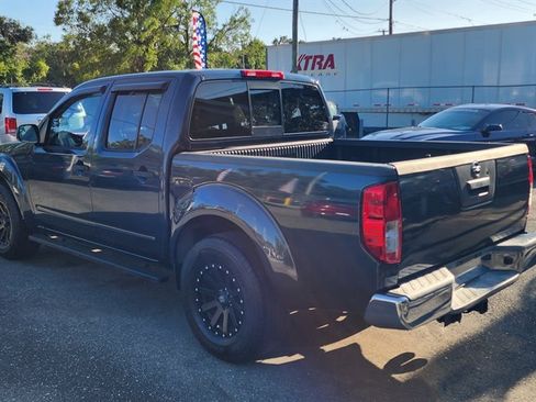 Used 2017 Nissan Frontier SV image 10
