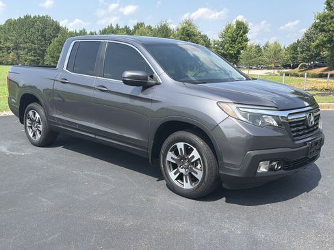 Used 2019 Honda Ridgeline RTL image 2