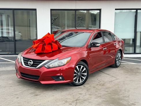 Used 2016 Nissan Altima 2.5 SL w/ 2.5 Technology w/LED Package image 1