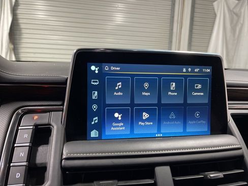 Used 2024 Chevrolet Suburban Premier image 37