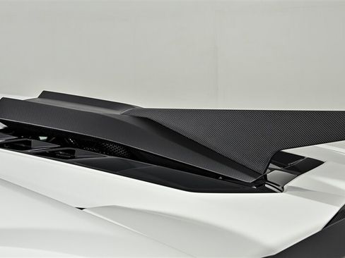 Used 2024 Lamborghini Revuelto AWD/4WD image 29