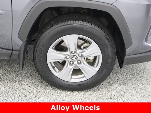 Used 2024 Toyota RAV4 XLE w/ Convenience Package image 5