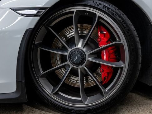Used 2018 Porsche 911 GT3 image 16