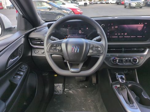 New 2026 Buick Envista Preferred image 16
