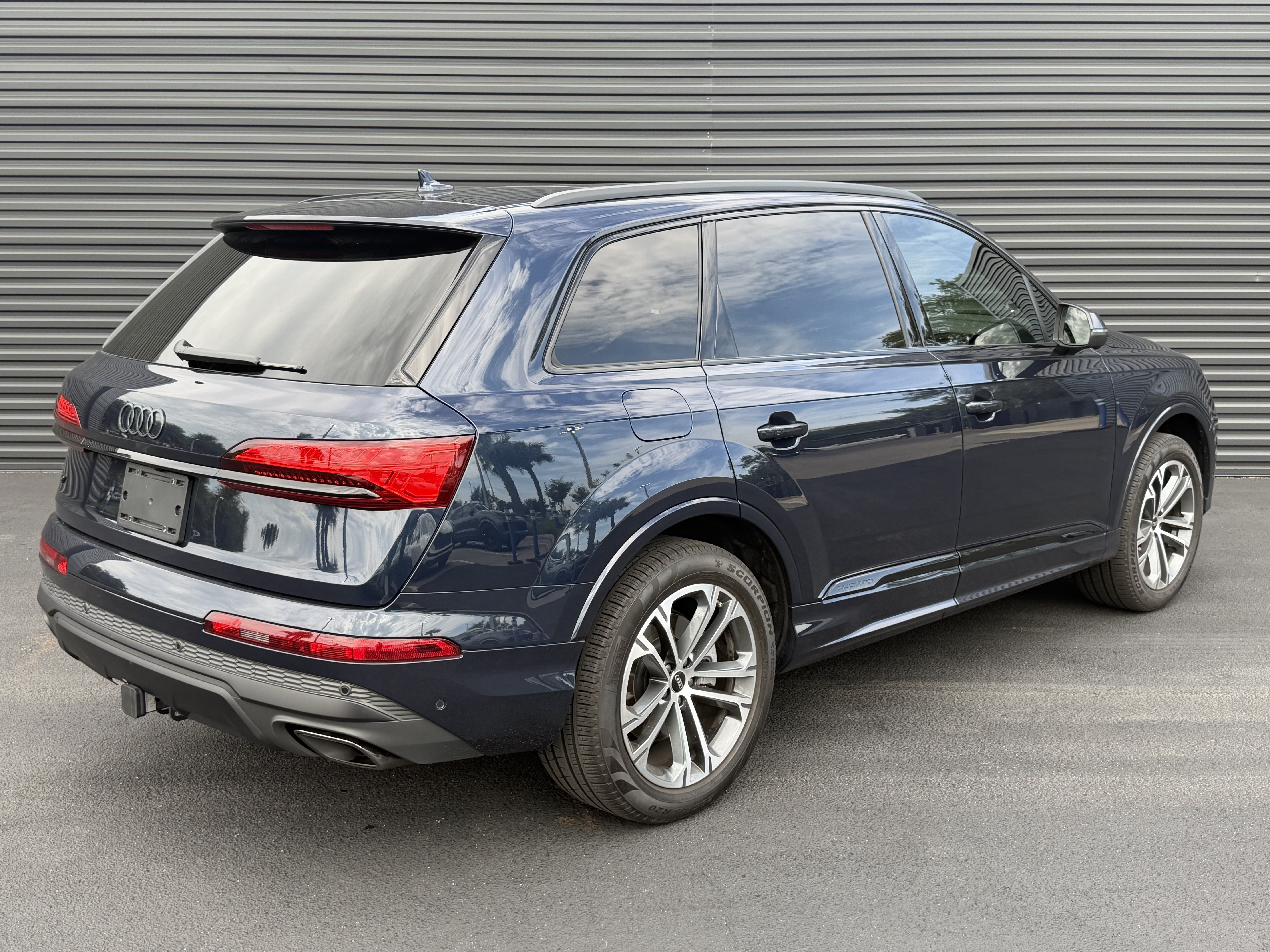Used 2025 Audi Q7 2.0T Premium Plus AWD/4WD image 9
