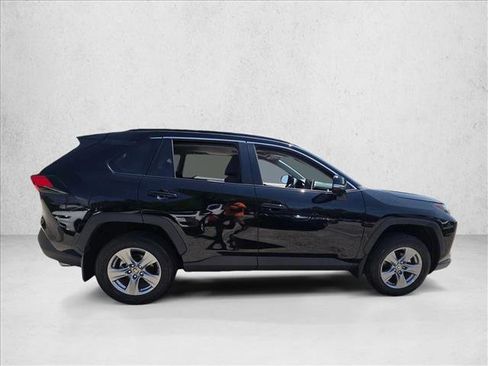 Used 2024 Toyota RAV4 XLE w/ Convenience Package FWD image 4