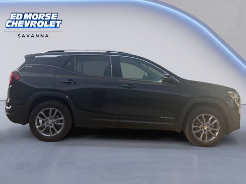 Used 2022 GMC Terrain SLT AWD/4WD image 4