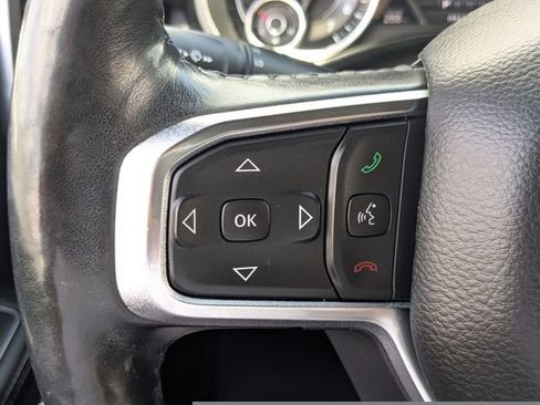 Used 2019 RAM 1500 Laramie AWD/4WD image 24