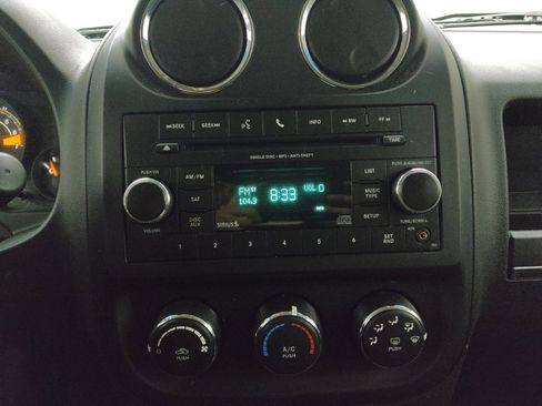 Used 2016 Jeep Patriot Sport w/ Power Value Group FWD image 25