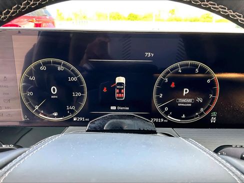 Used 2025 INFINITI QX80 Sensory image 25