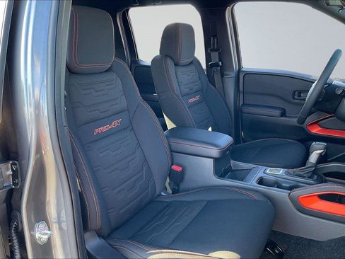 New 2026 Nissan Frontier PRO-4X w/ Pro-4x Convenience Package image 9