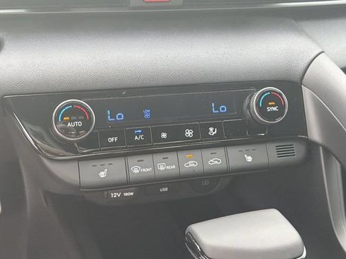 New 2026 Hyundai Elantra SEL Sport FWD image 32