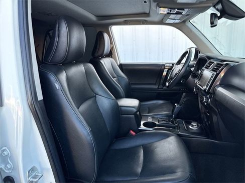 Used 2020 Toyota 4Runner Limited image 30