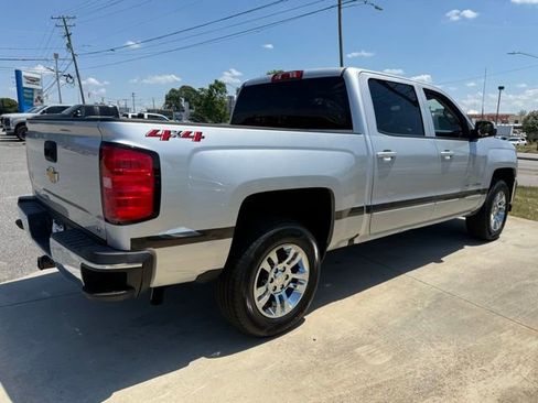 Used 2018 Chevrolet Silverado 1500 LT w/ All Star Edition AWD/4WD image 13