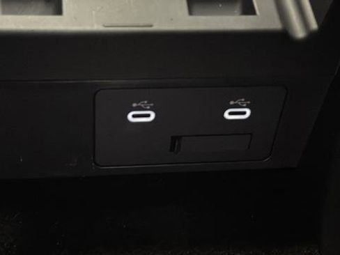 Used 2024 MAZDA CX-90 Plug-In Hybrid w/ Premium Plus image 17