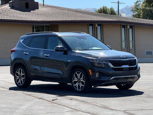Used 2021 Kia Seltos SX w/ SX Sunroof Package AWD/4WD image 7