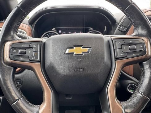Used 2021 Chevrolet Silverado 1500 High Country w/ Technology Package RWD image 20